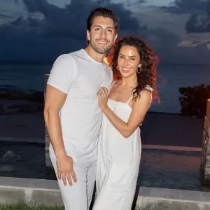 Jason Tartick Cries Over Kaitlyn Bristowe Break Up With Chris Harrison 2