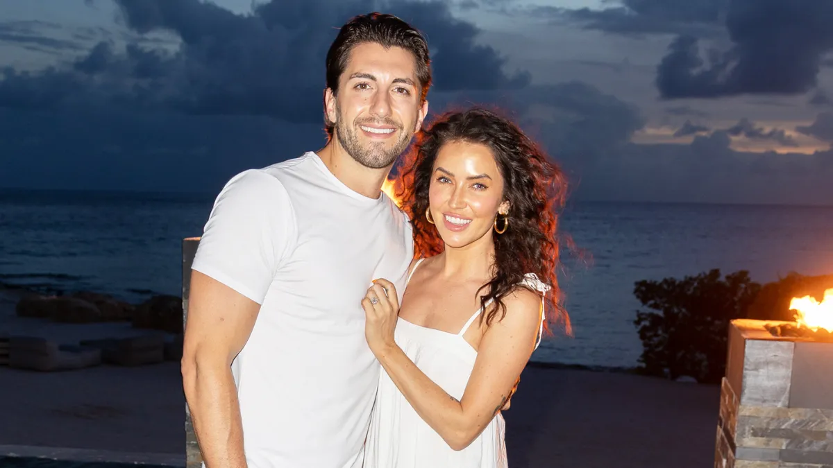 Jason Tartick Teases Possible Move to New York City After Kaitlyn Bristowe Split