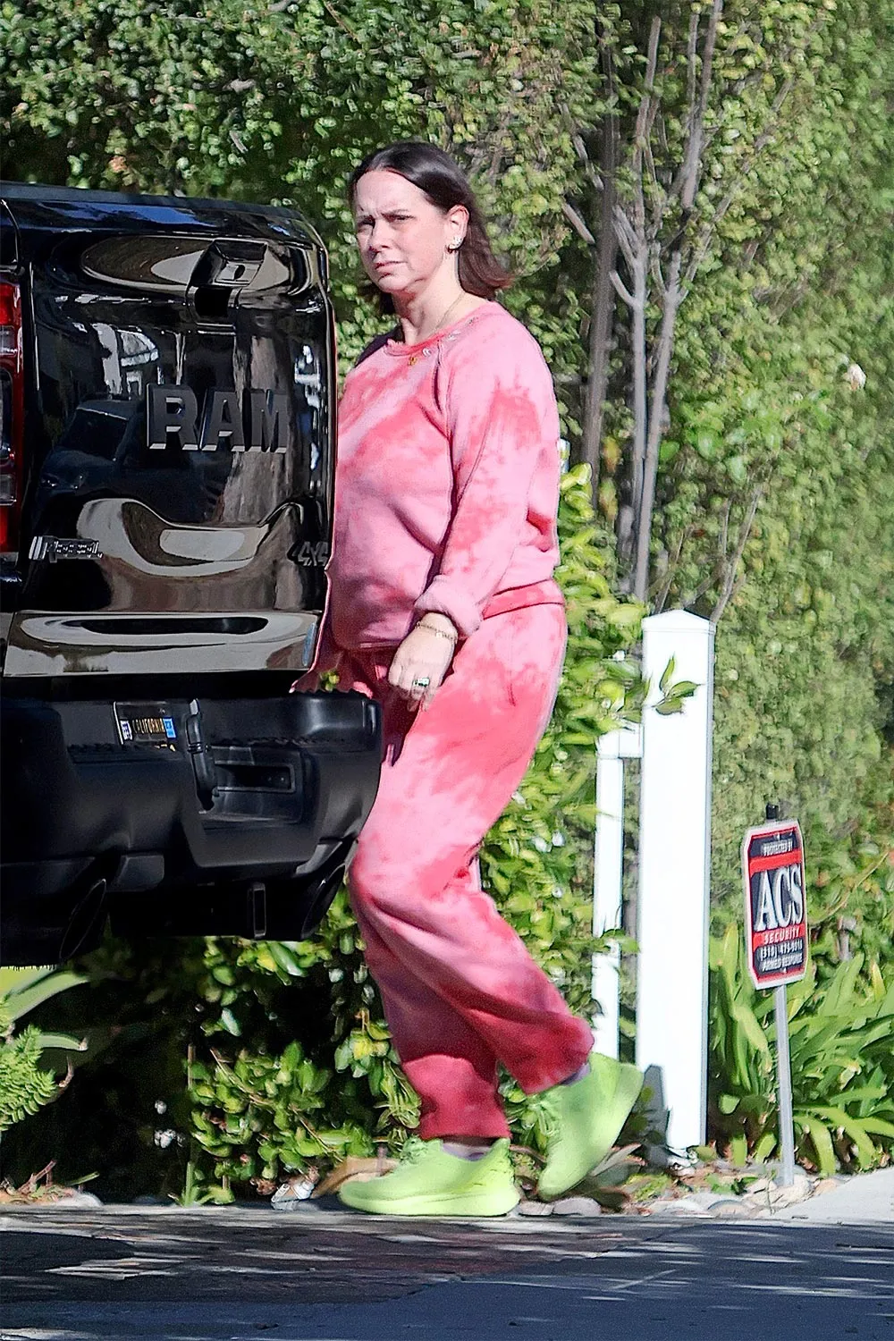 DO NOT USE Jennifer-Love-Hewitt-Steps-Out-After-Getting-Real-About-Aging-8 2