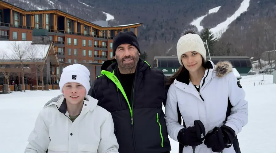 John Travolta Skis with Kids Ella and Benjamin on Christmas