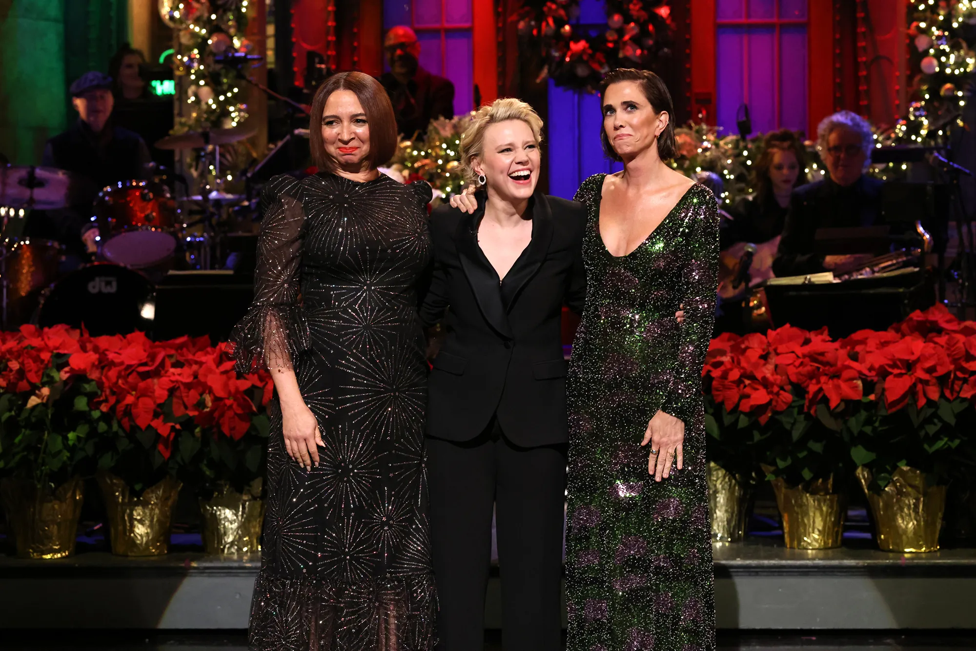 Kate McKinnon Runs Into ‘Old Friends’ Kristen Wiig and Maya Rudolph During ‘SNL’ Hosting Debut