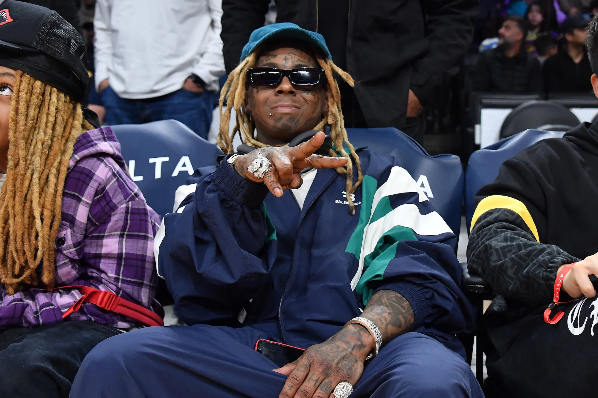 Lil Wayne Sits Courtside With 3 Sons at Los Angeles Lakers Game