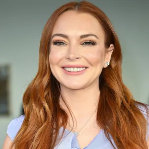 Lindsay Lohan Shows Off Her Postpartum Body in Workout Selfie 5 Months After Welcoming Son