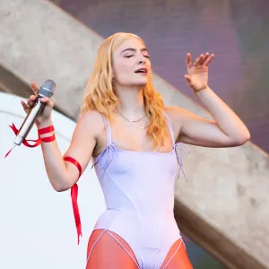 Lorde Teases New Music in New Message