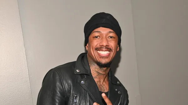 Nick Cannon Honors Late Son Zen by Dressing Up As Santa for Visit to Children s Hospital 612