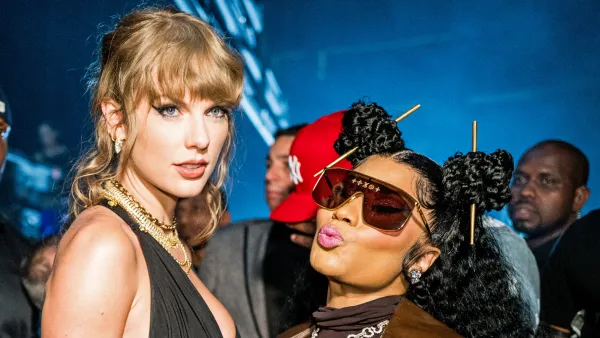 Nicki Minaj Says She Would Record with Taylor Swift