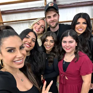 RHONJ's Teresa Giudice and Jennifer Aydin Attend ‘Vampire Diaries’ Convention With Daughters