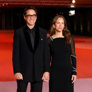 Robert Downey Jr. s Wife Susan Downey Is So Supportive of Her Husband s Career Source 194