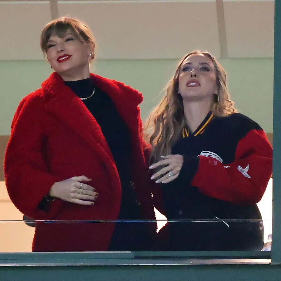 Snow Queen Taylor Swift