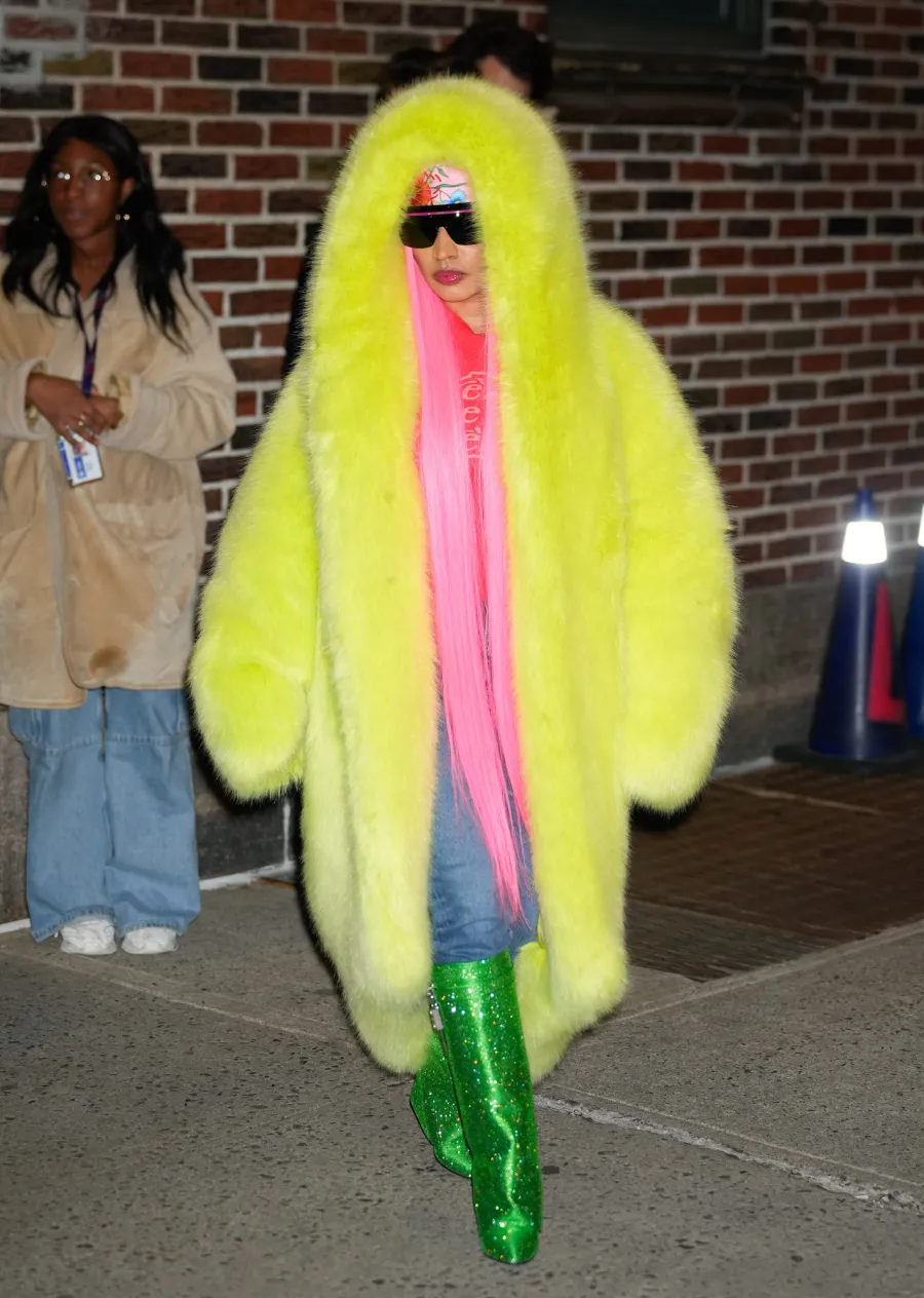 Street Style Nicki Minaj