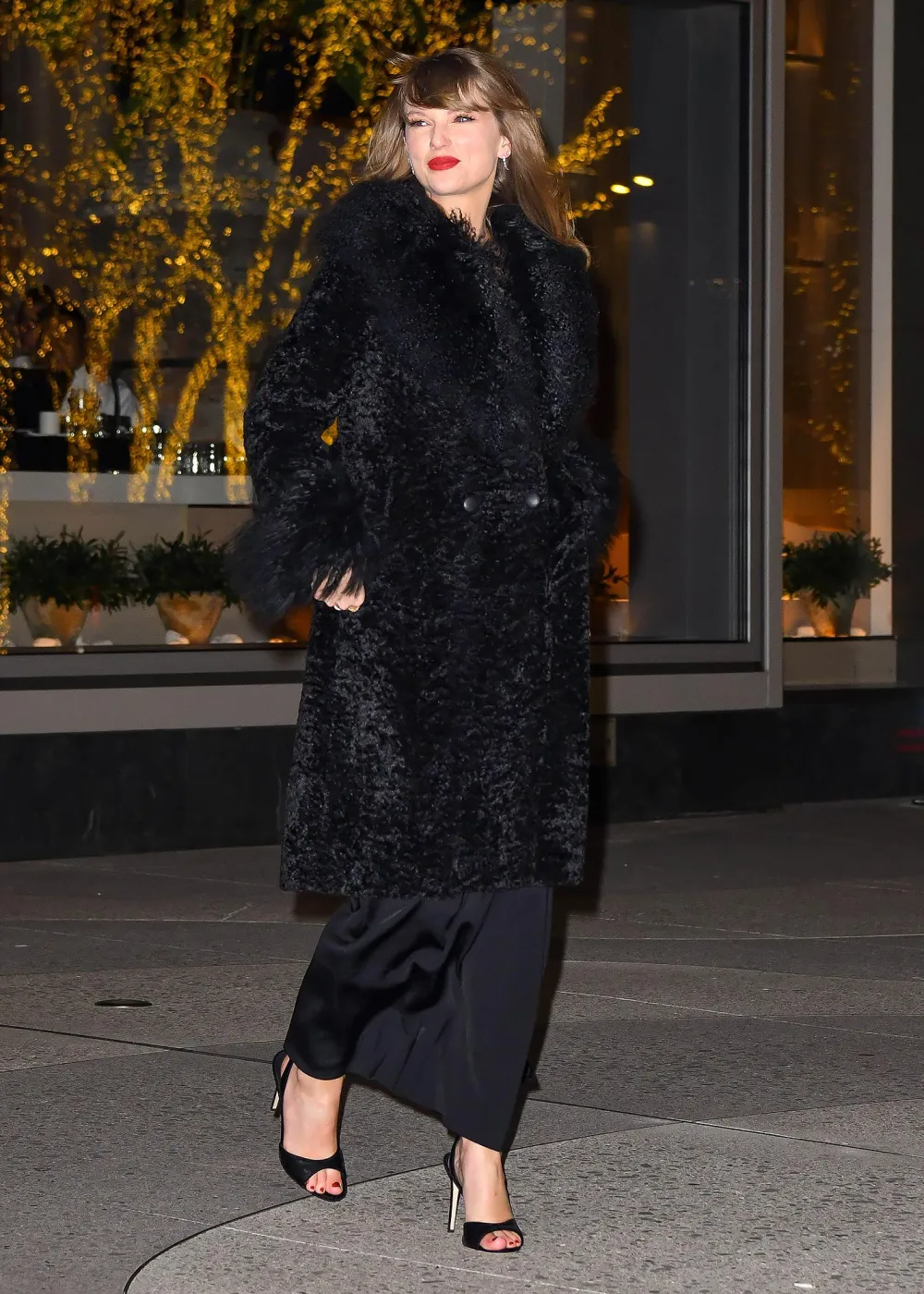 Taylor Swift Donates $1 Million to Tennessee Residents After Tornadoes Ravage State