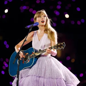 Taylor Swift Is So Moved By the Words of a Single Mom