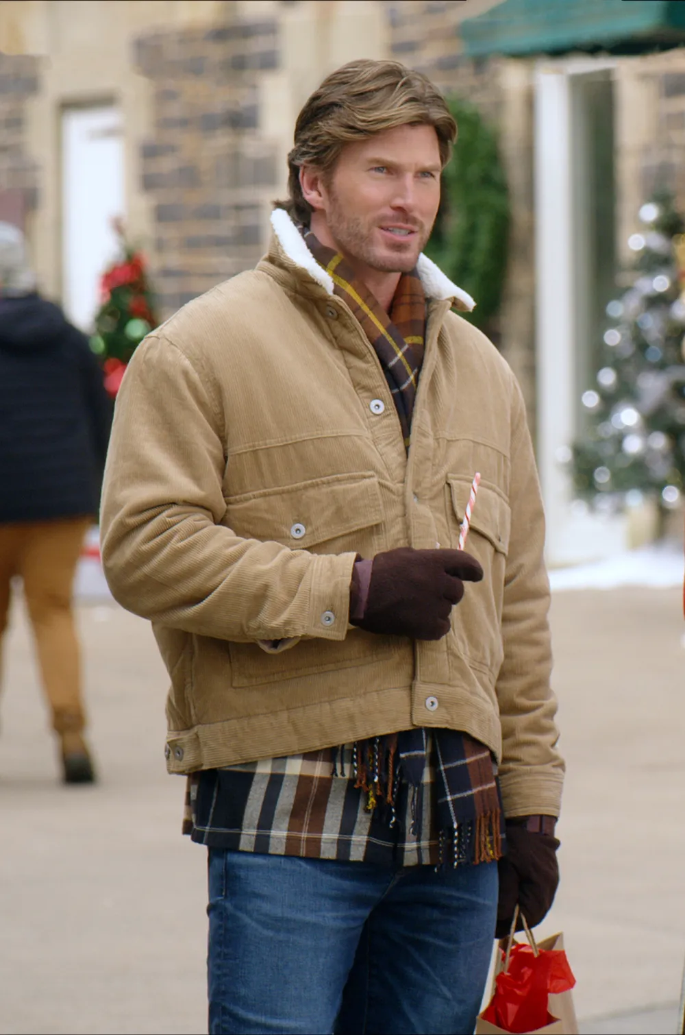 Who Is Christopher Russell