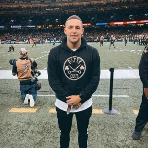 Who is Patrick Regan? 5 Things to Know About Travis Kelce s Barber 140