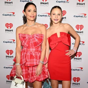 ‘RHONY’ Alum Bethenny Frankel and Daughter Bryn Twin at Jingle Ball