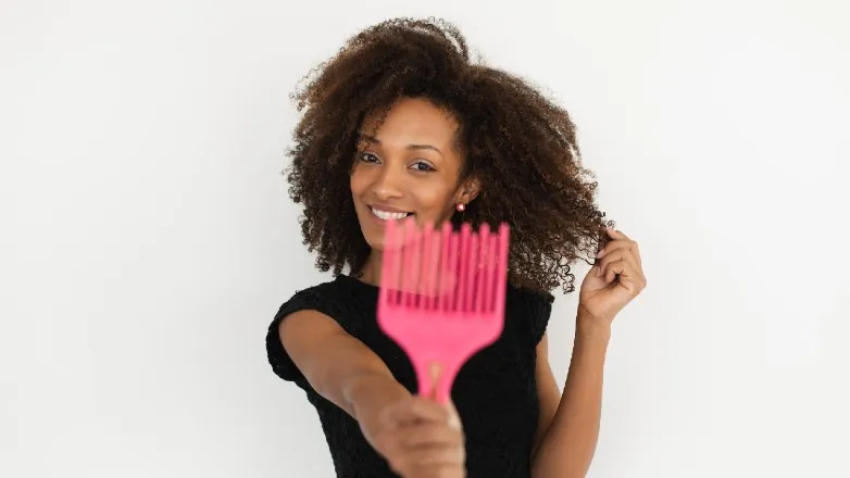 Best Detangling Combs