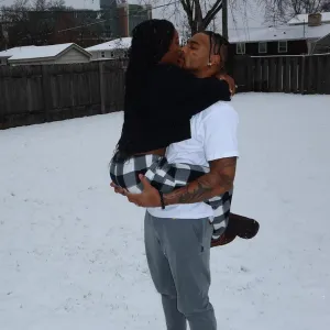 Simone Biles Is in a Packers Wonderland With Husband Jonathan Owens Ahead of Snowy Chiefs Game