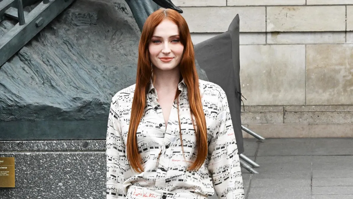 Sophie Turner Will Celebrate Christmas With Her 2 Daughters In UK Amid Joe Jonas Divorce