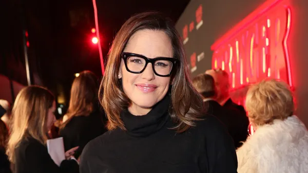 Jennifer Garner at the press night performance of "Stranger Things: The First Shadow" in London on December 14, 2023.