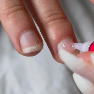 Best Nail Glues