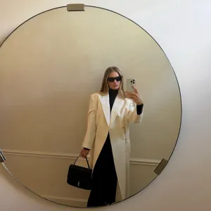 rosie-huntington-whiteley-ivory-coat