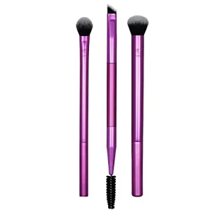 Best Affordable Set: Real Techniques Eye Shade & Blend Makeup Brush Trio
