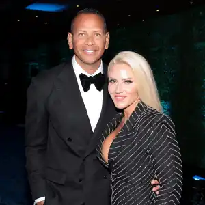 Alex Rodriguez Shows Off Ripped Body in Selfie With Girlfriend Jaclyn Cordeiro After Losing 32 Lbs