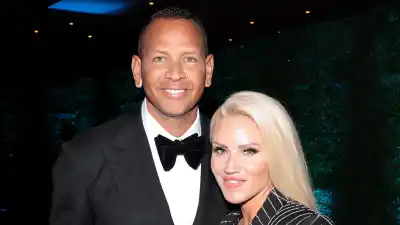 Alex Rodriguez Shows Off Ripped Body in Selfie With Girlfriend Jaclyn Cordeiro After Losing 32 Lbs