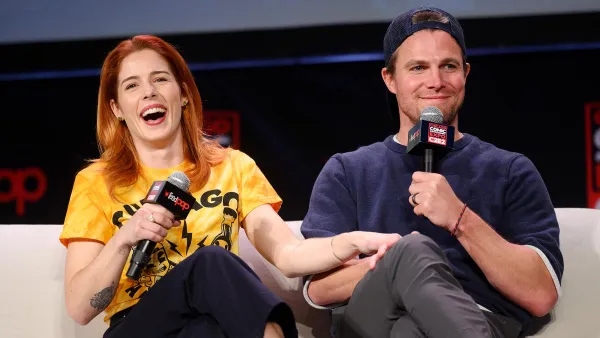 Arrow Emily Bett Rickards and Stephen Amell Have Onscreen Reunion