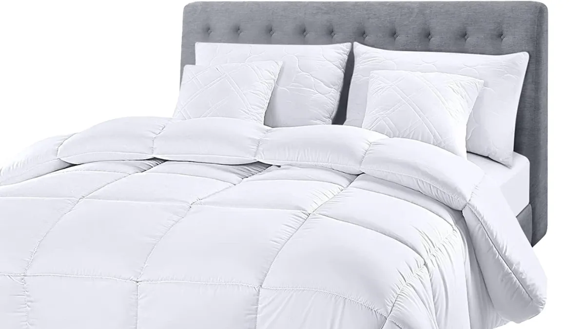 Utopia Bedding Comforter