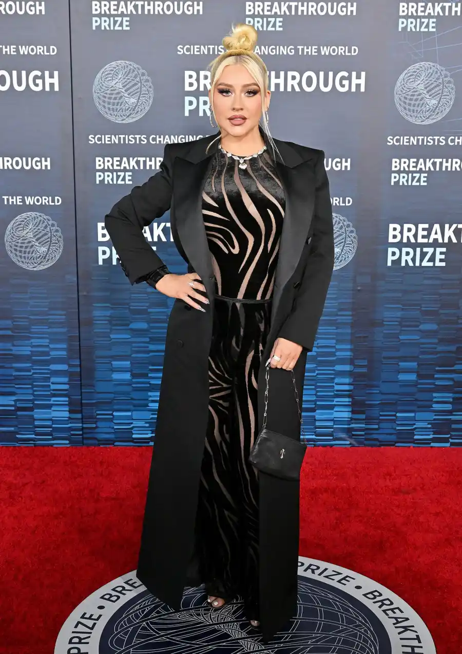 Christina Aguileras Fashion Through the Years