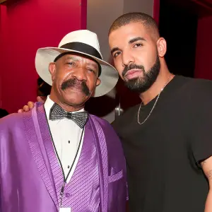 Drake’s Parents Pose Together During Father’s 1st Trip to Canada in 15 Years: ‘They Let the OG Back In’