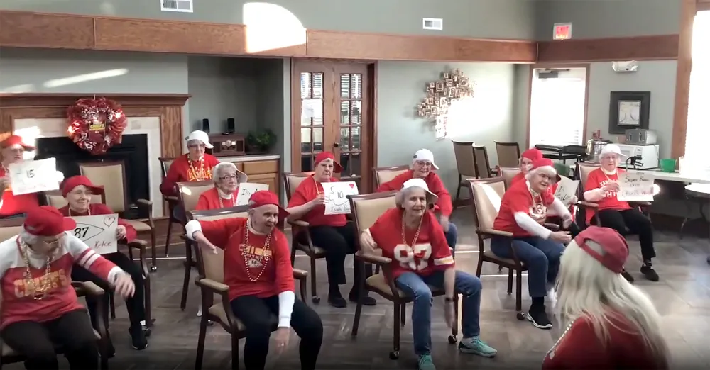 Elderly Taylor Swift Fans Named the &lsquo;Silver Swifties&rsquo; Pay Homage the Singer With &lsquo;Swag Surfin&rsquo; Dance