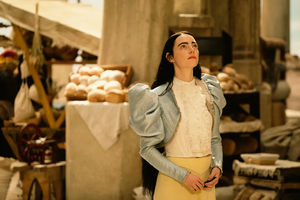 Emma Stone Defends Sex Scenes in Poor Things That Are True to Bellas Experience