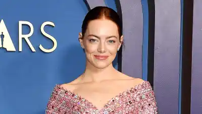 Emma Stone Wants to Be on Jeopardy’ and Not the Celebrity Version I Want to Earn My Stripes’ 078
