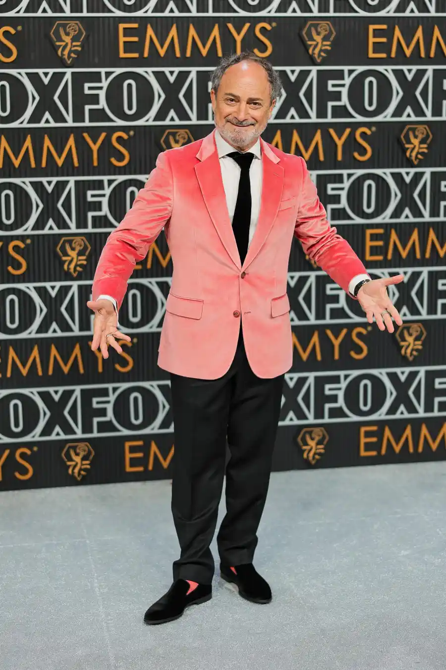 Emmy Awards 2023 Red Carpet Arrivals 627 Kevin Pollak