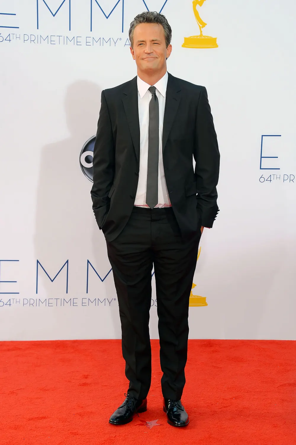 Feature Emmys Honors Matthew Perry With Friends Theme Song During In Memoriam 2023 Emmy Awards