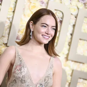 Emma Stone Golden Globes