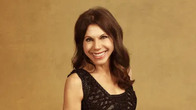 Golden Bachelor’s Theresa Nist’s Family Guide: Meet Her 2 Kids and More