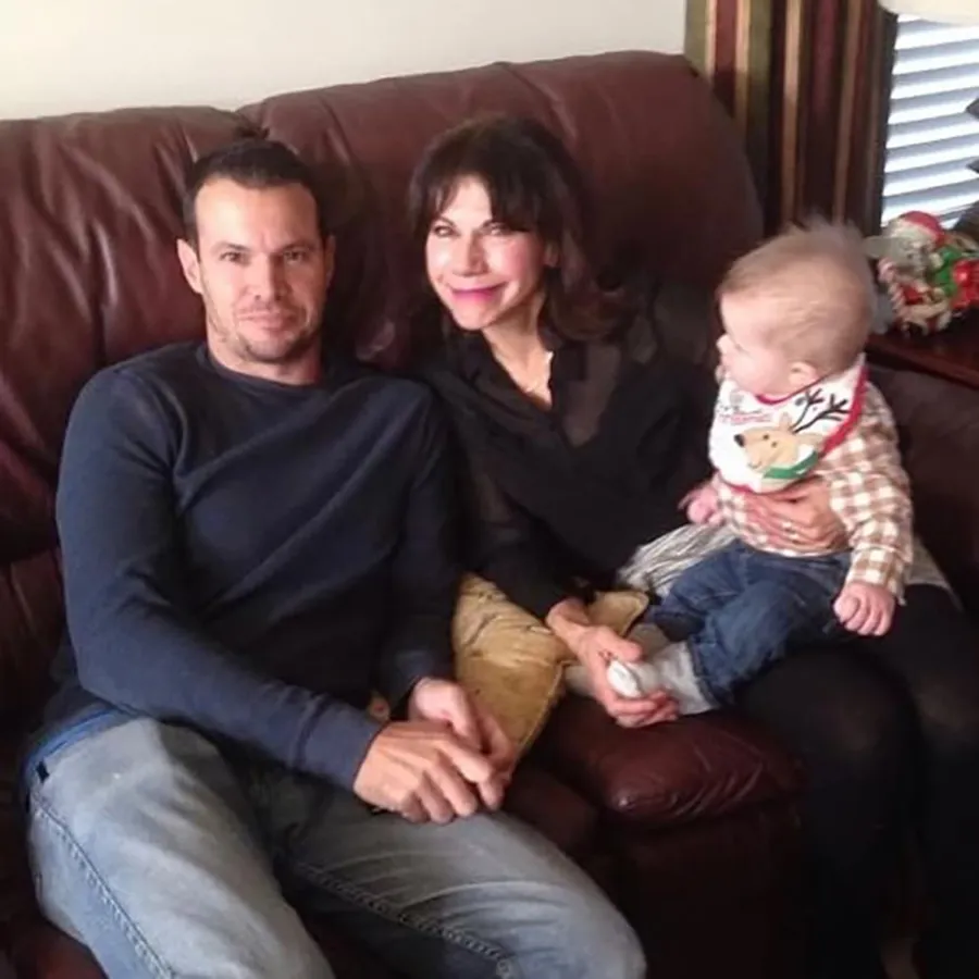 Golden Bachelor’s Theresa Nist’s Family Guide: Meet Her 2 Kids and More