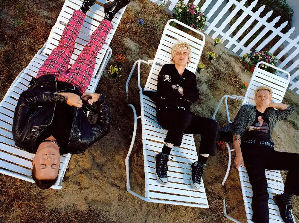 Green Day&rsquo;s &lsquo;Saviors&rsquo; Review: The American Idiots Don&rsquo;t Burn Out on Their Best Album in Years