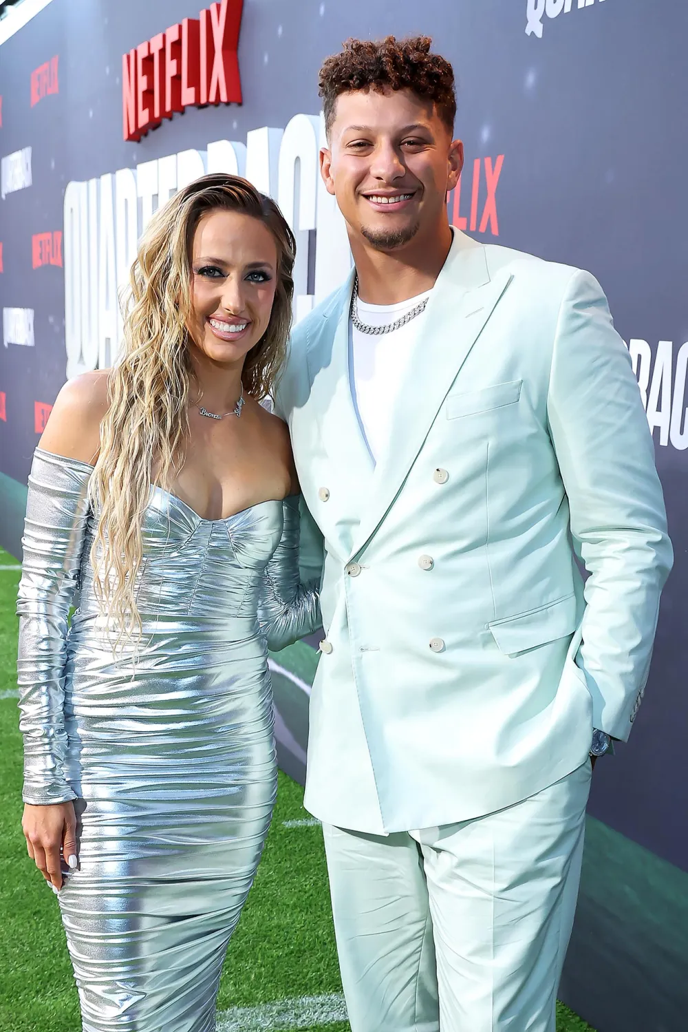 Inside Taylor Swift and Travis Kelce Kansas City New Year Eve Party Brittany Mahomes and Patrick Mahomes