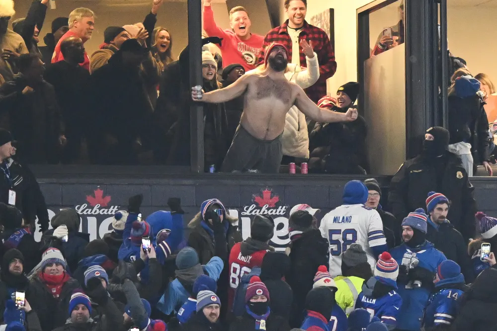 Jason Kelce Desperately Wanted to Jump Through a Table at Bills Game