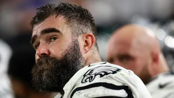 Jason Kelce Signs Eagles Jersey for His Favorite Local McDonalds Employee