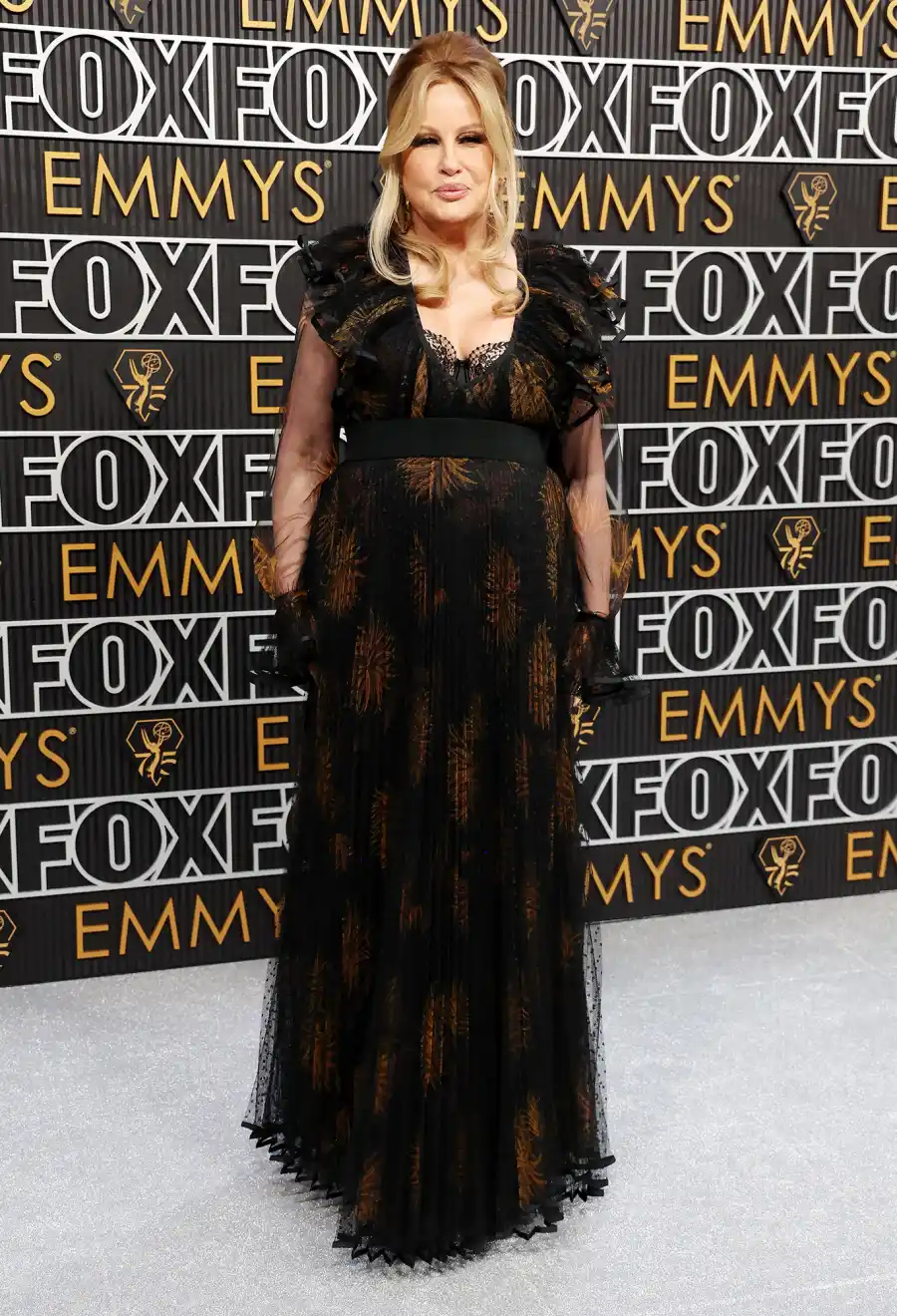 Jennifer Coolidge White Lotus Stars Hit the 2003 Emmys Awards Red Carpet