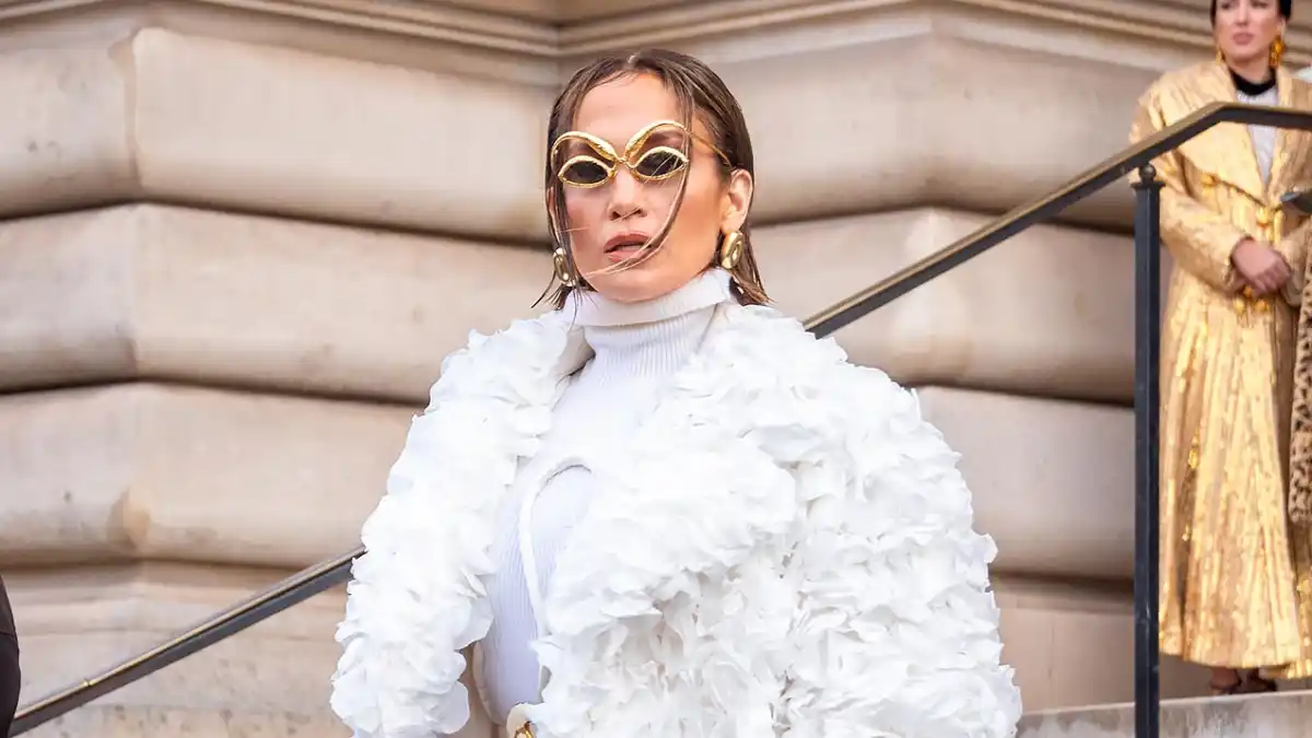 Jennifer Lopez at PFW