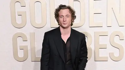 Jeremy Allen Whites Fashion Evolution From Casual to Classy