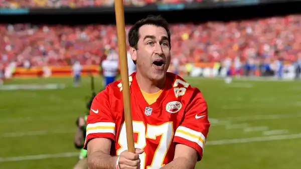 Kansas City Chiefs Fan Rob Riggle Talks Travis Kelce Patrick Mahomes