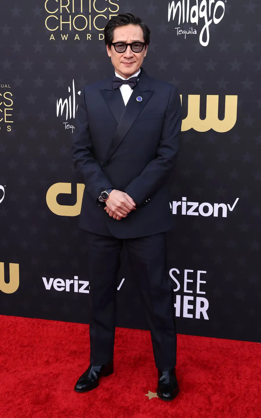 Ke Huy Quan Red Carpet Arrival 2024 Critics Choice Awards