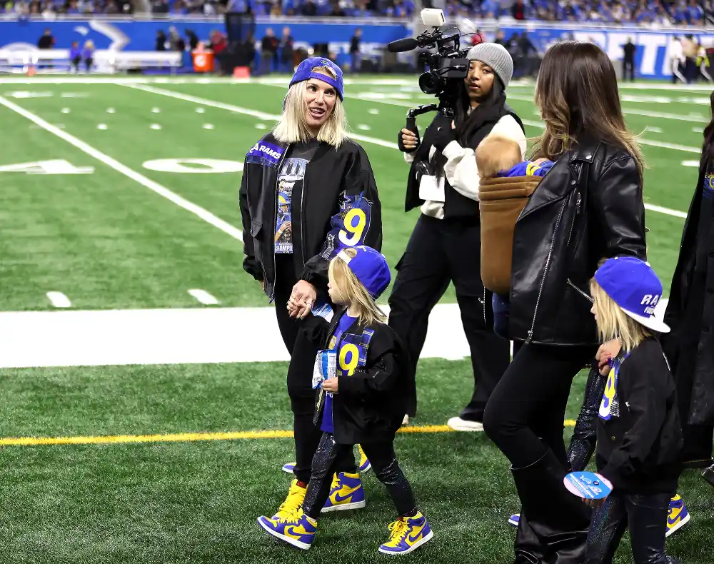 Kelly Stafford Calls Out Fans Who Boo&rsquo;d Her and Matthew Stafford&rsquo;s Kids at Rams and Lions Game